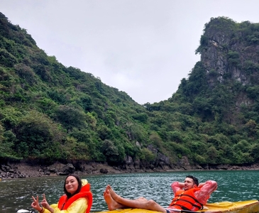Discover the Enchanting Beauty of Cat Ba Island An Immersive Boat Tour Experience