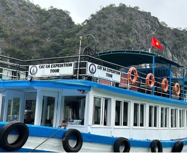 2 Days 1 Night Lan Ha Bay Cruise: Immerse Yourself in Serenity and Beauty