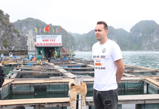 2 DAYS 1 NIGHT</br> LAN HA BAY SMALL CRUISE