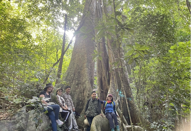 CAT BA</br>ONE DAY TREKKING
