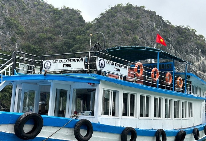 DAY TRIP </br> LAN HA BAY