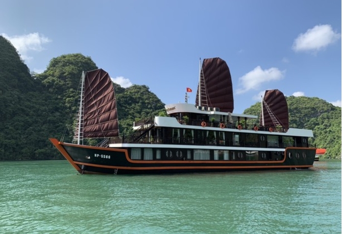 3 DAYS 2 NIGHTS</br> LAN HA BAY | HA LONG BAY