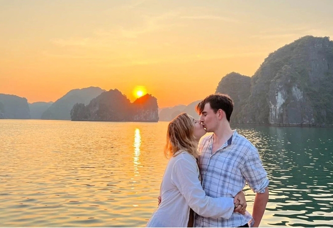 LAN HA BAY</br>SUNSET TOUR