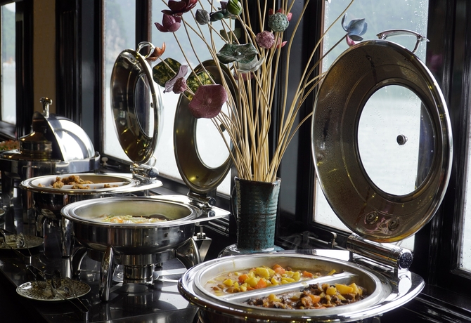 2 DAYS 1 NIGHT</br> LAN HA BAY MEDIUM CRUISE