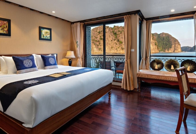 3 DAYS 2 NIGHTS</br> HA LONG BAY