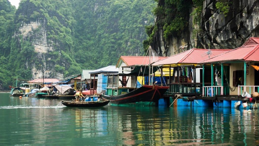 Hot Places in Cat Ba