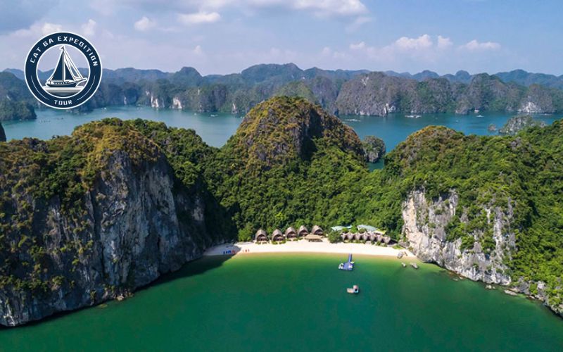 A Part in Lan Ha Bay