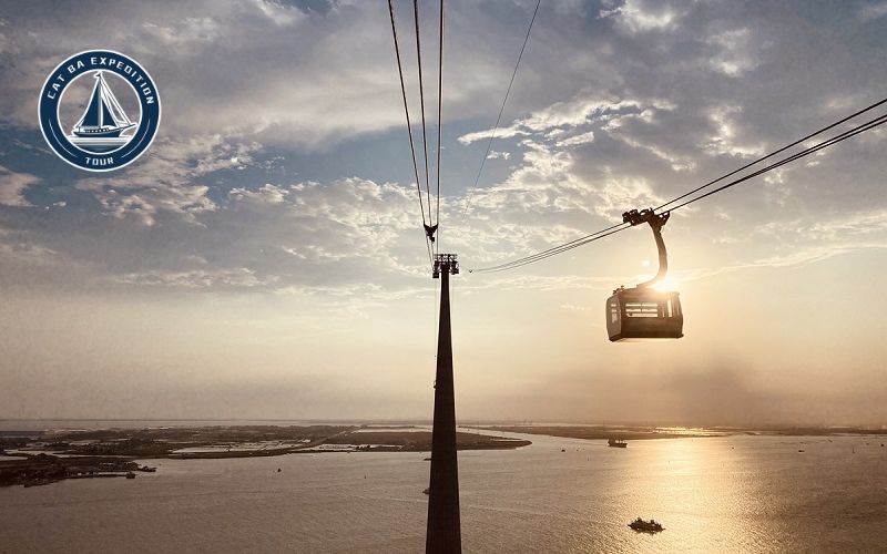 Overview of The Phu Long Cable Car