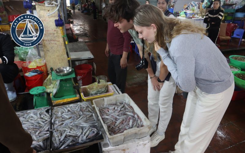 Step-by-Step Experience in a Vietnamese Cooking Class