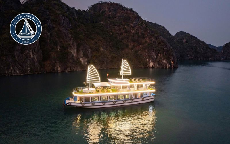 Cat Ba Expedition Overnight Cruise Options