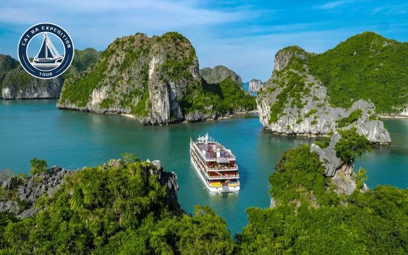 New Year's Eve Cruises in Lan Ha Bay