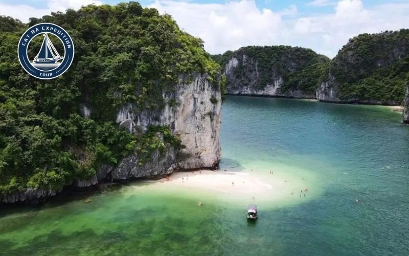 Ba Trai Dao Island