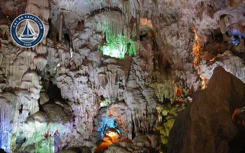 Hoa Cuong Cave